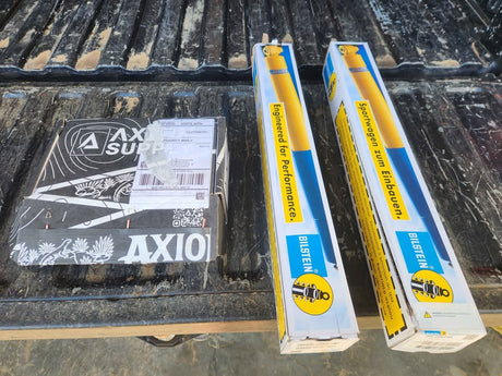01-10 silverado 2500hd bilstein 5100 front shocks in Elk, WA (photo 2)