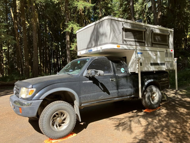 Four Wheel Pop Up Truck Camper (FWC)- Eagle — photo 2
