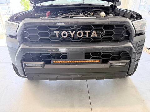 Heretic Studio 20” Amber LED lightbar with Rave Off-road bracket for 2025+ 4Runner
