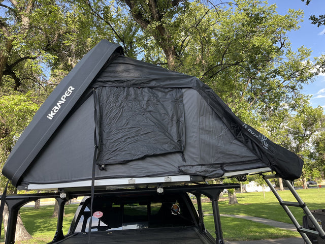iKamper Skycamp 3.0 Mini Rocky Black Hardshell Rooftop Tent — photo 2
