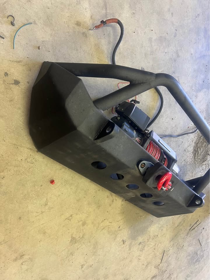 Smittybilt XRC JK front bumper with winch in Kersey, CO (photo 3) — photo 3