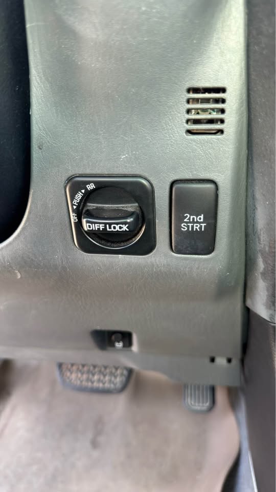 2004 Lexus GX · GX 470 Sport Utility 4D in Garden Valley, ID (photo 10) — photo 10