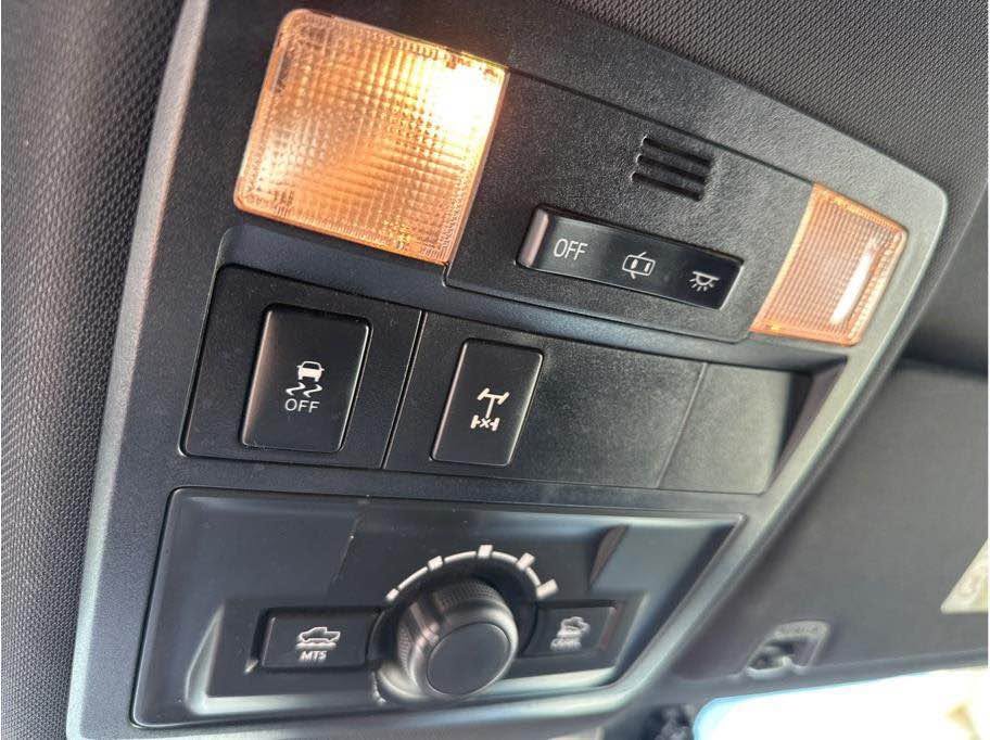 2018 Toyota Tacoma Double Cab · TRD Off-Road Pickup 4D 6 ft in Roseville, CA (photo 12) — photo 12