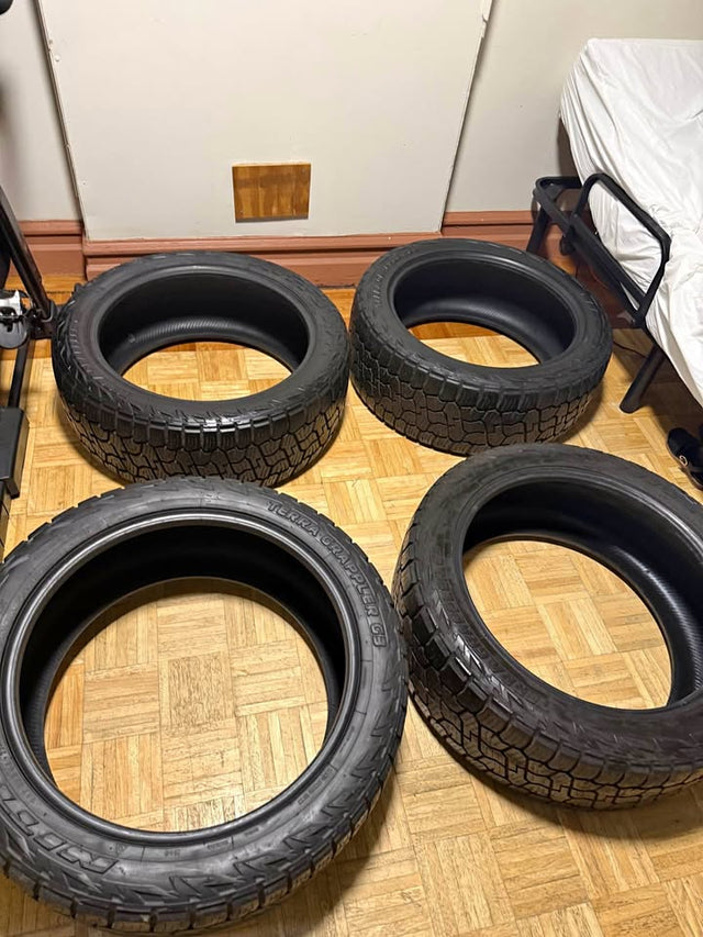 Nitto grappler g3 285/45R22 114 tires in Philadelphia, PA (photo 1)
