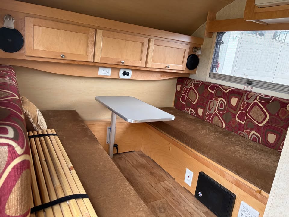 nuCamp T@B 320 CS Teardrop Trailer 2017 in Canby, OR (photo 6) — photo 6