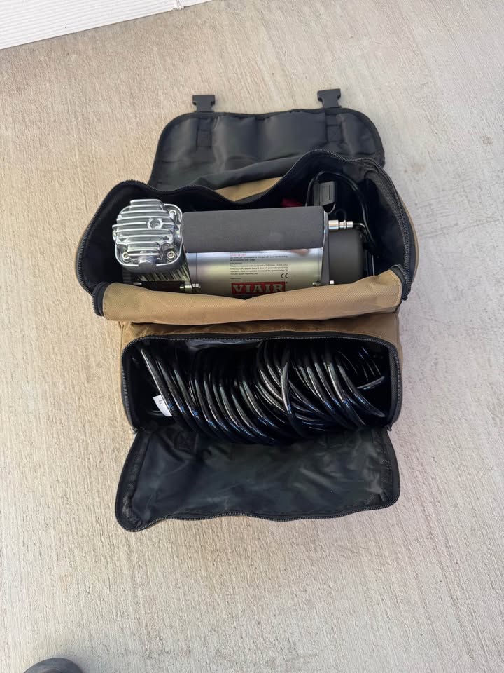 VIAIR 400P Portable Air Compressor Kit in Yuma, AZ (photo 6) — photo 6
