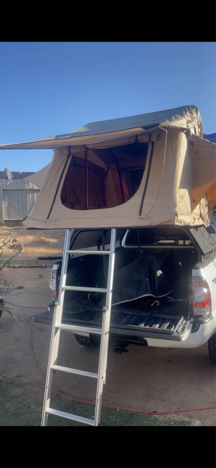 Smittybilt rooftop tent in Moreno Valley, CA (photo 6) — photo 6