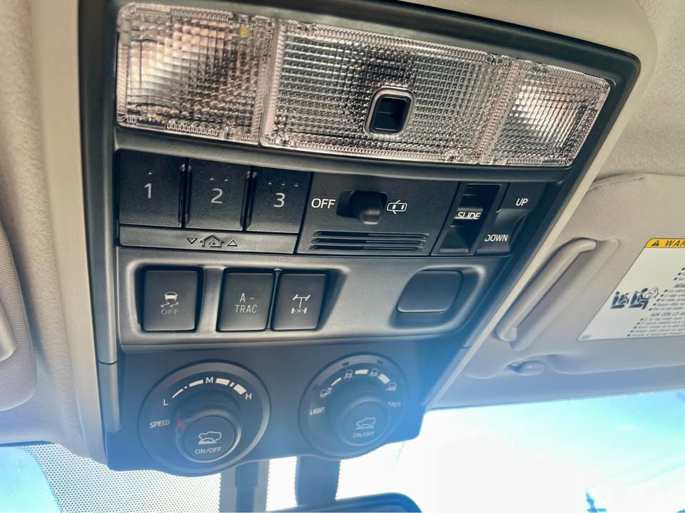2017 Toyota 4Runner · TRD Off-Road Premium Sport Utility 4D in Verdi, NV (photo 6) — photo 6