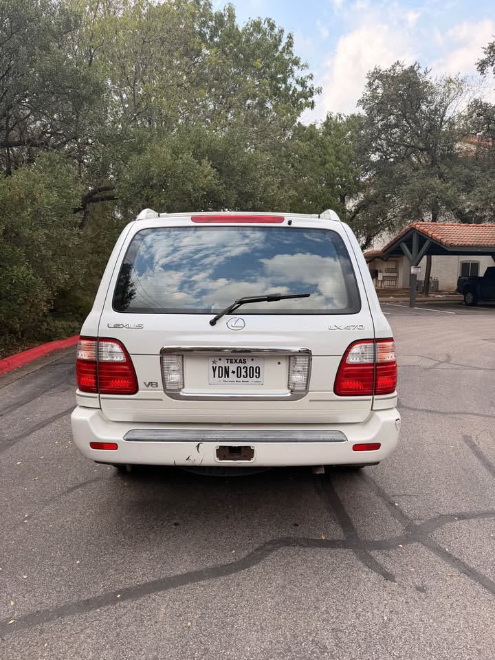 2003 Lexus LX · LX 470 Sport Utility 4D in Austin, TX (photo 6) — photo 6