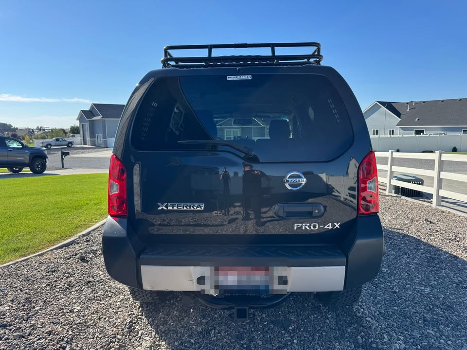 2012 Nissan Xterra Pro-4X 6-Speed Manual in Twin Falls, ID (photo 6) — photo 6