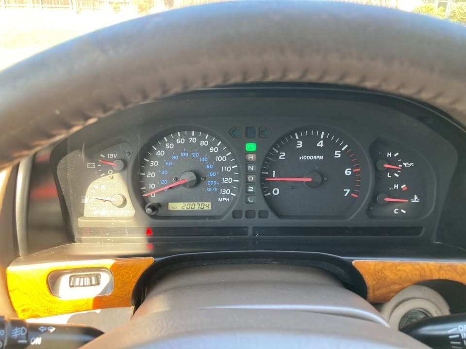 2000 Toyota Land Cruiser in Turlock, CA (photo 6) — photo 6