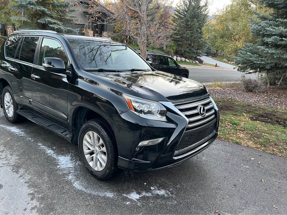 2017 Lexus GX · GX 460 Premium Sport Utility 4D in Park City, UT (photo 6) — photo 6