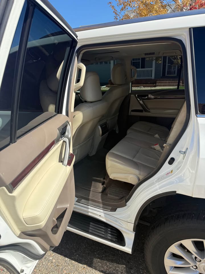 2015 Lexus gx460 in Berthoud, CO (photo 6) — photo 6