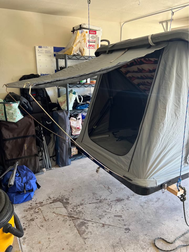Rooftop tent in Glendale, AZ (photo 6) — photo 6