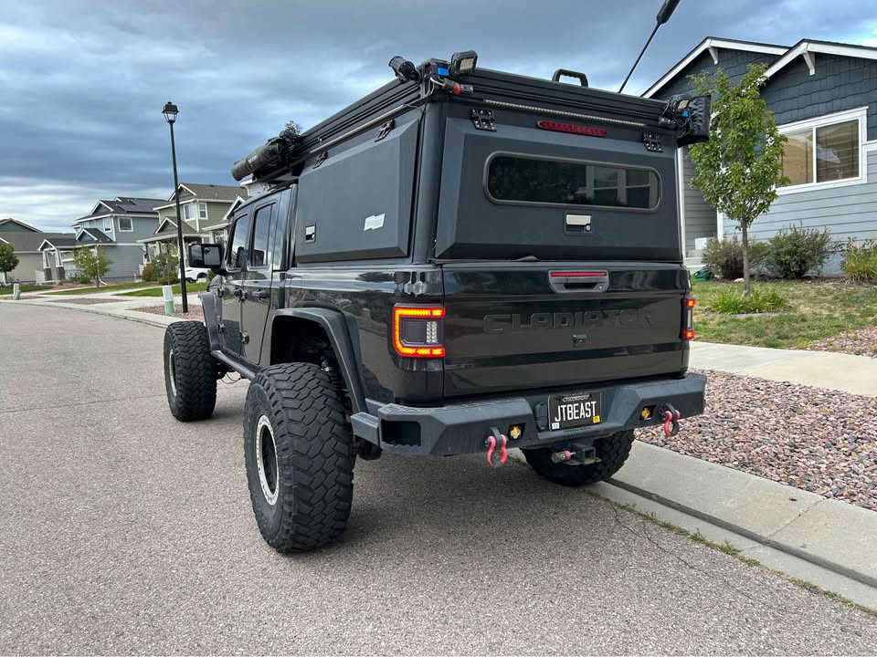 2020 jeep gladiator in Colorado Springs, CO (photo 6) — photo 6