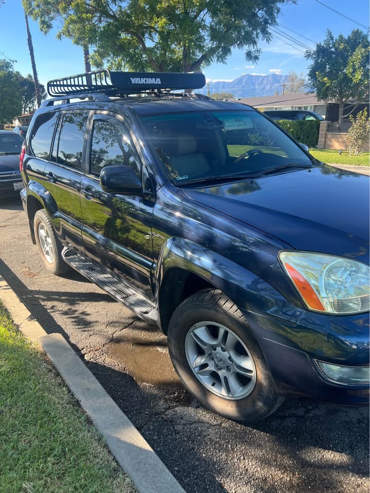 2003 Lexus GX · GX 470 Sport Utility 4D in Fontana, CA (photo 6) — photo 6