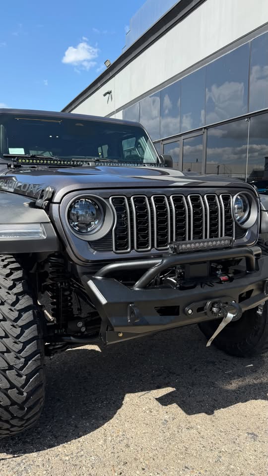 2025 Jeep rubicon 4xe in West Hollywood, CA (photo 6) — photo 6