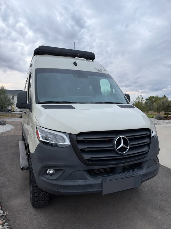 2022 Winnebago revel 44e in Longmont, CO (photo 6) — photo 6