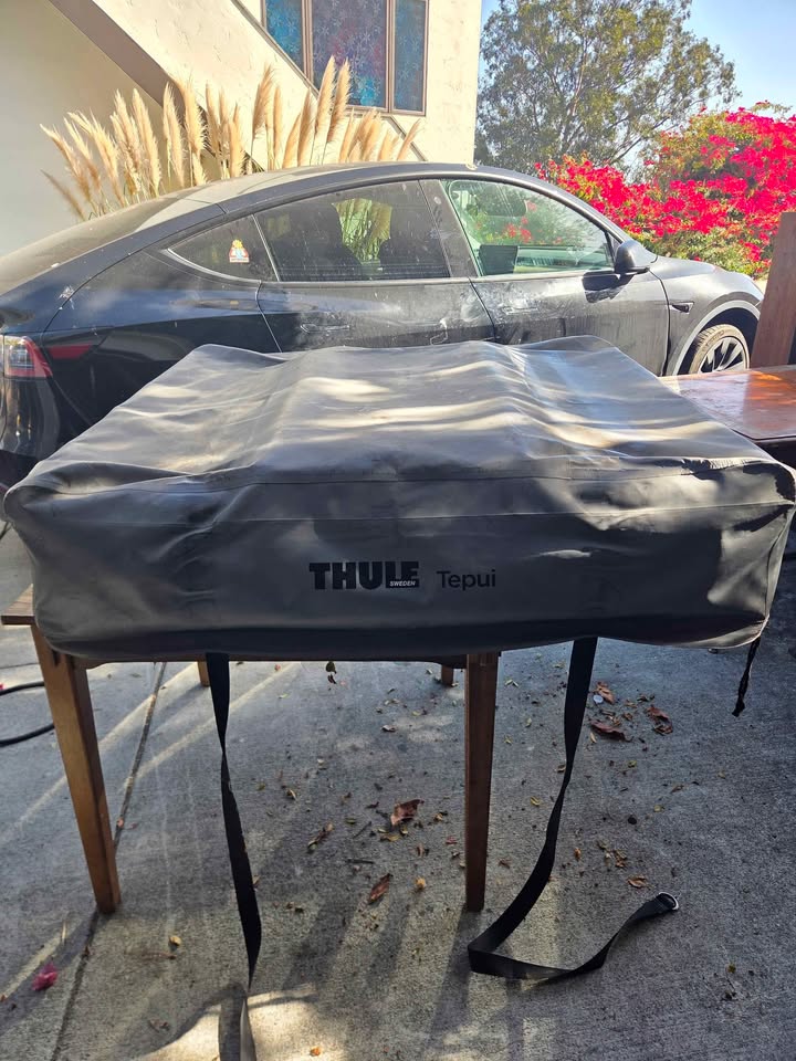 Thule Tepui Explorer Ayer 2P RTT in San Bruno, CA (photo 6) — photo 6
