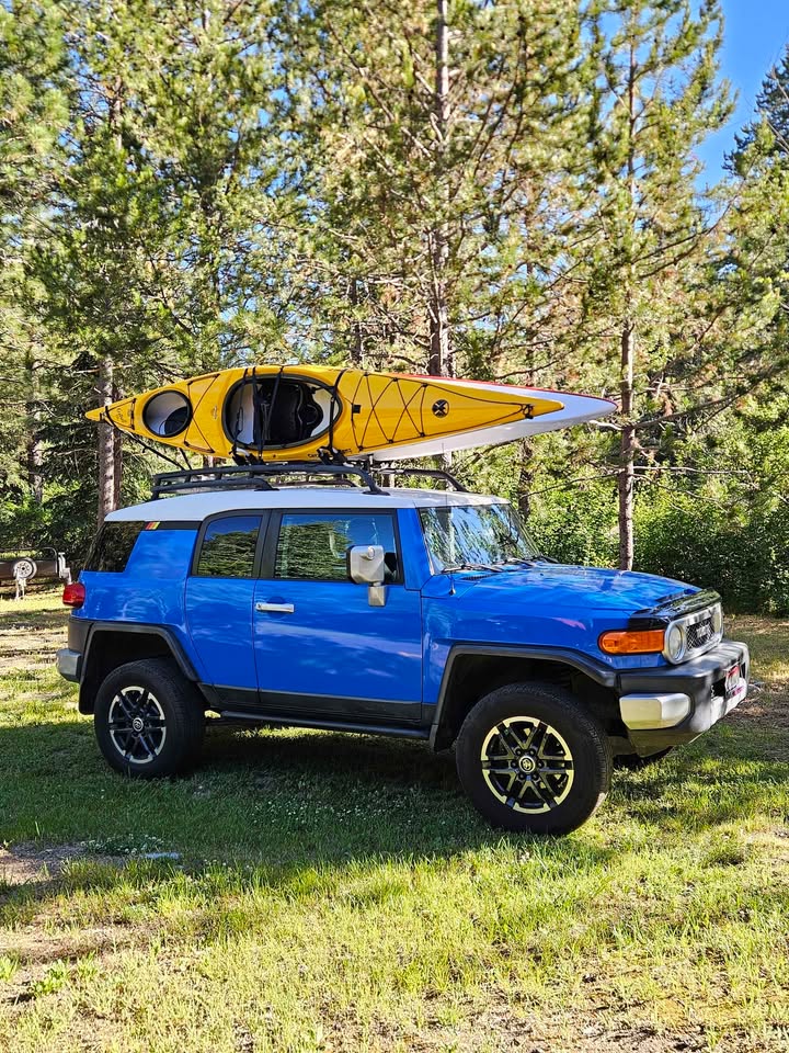 Toyota FJ Cruiser in Eagle, ID (photo 6) — photo 6