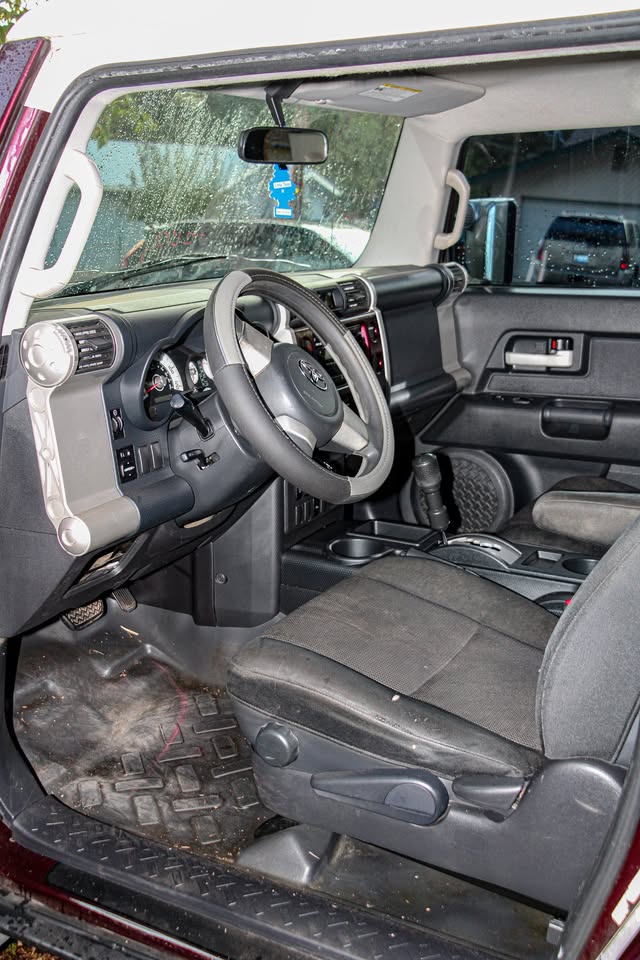 2007 Toyota FJ Cruiser in Klamath Falls, OR (photo 6) — photo 6