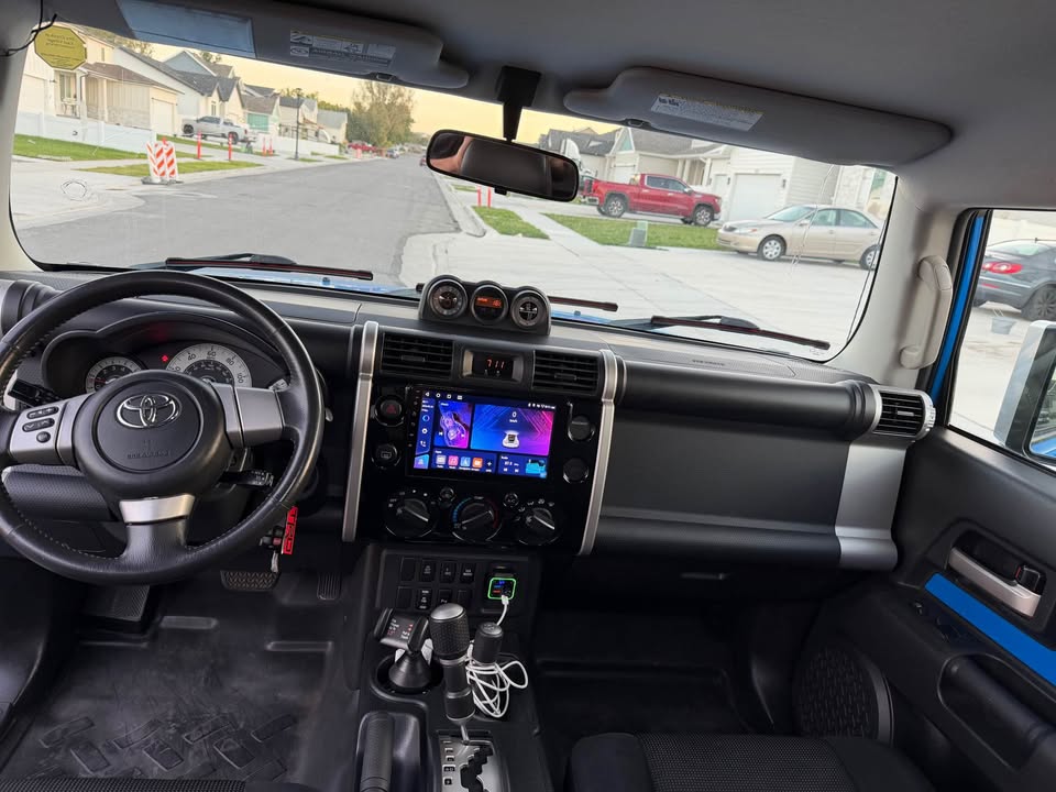 2007 Toyota FJ Cruiser · Sport Utility 2D in Magna, UT (photo 6) — photo 6