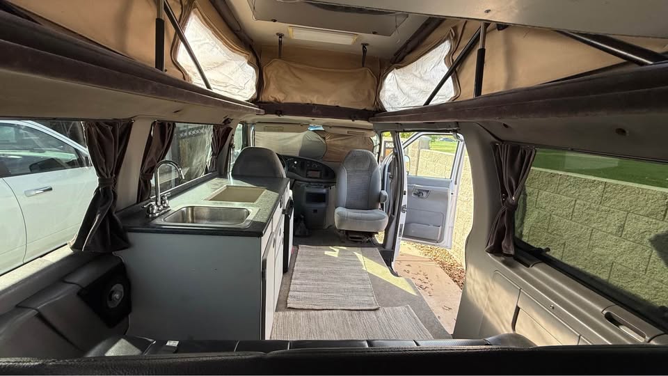 2001 Ford E350 Sportsmobile 4x4 Diesel in Lincoln, CA (photo 6) — photo 6