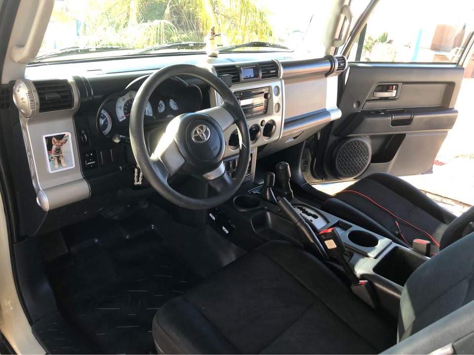 2008 Toyota FJ Cruiser · Base in Torrance, CA (photo 6) — photo 6