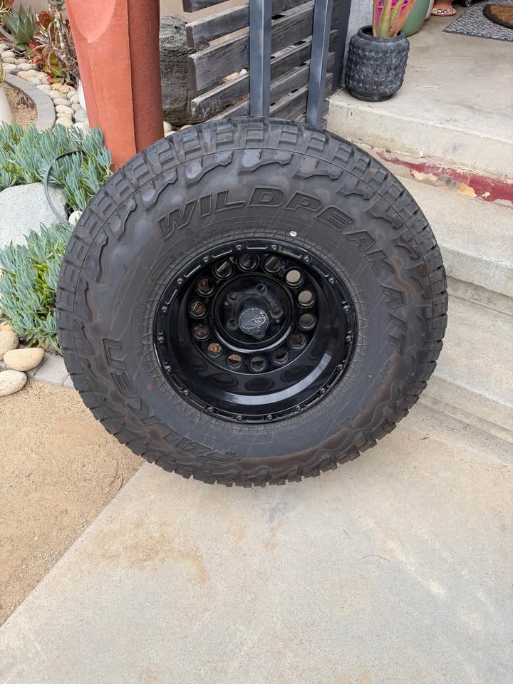 Jeep wheels 5x4.5(5x114.3mm) in San Diego, CA (photo 4)