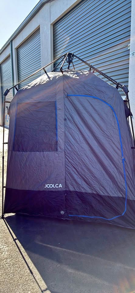 Joolca double shower tent in Layton, UT (photo 1) — photo 1