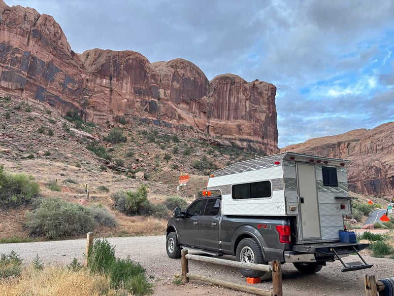 2012 Capri Retreat Truck Camper in Loveland, CO (photo 1) — photo 1