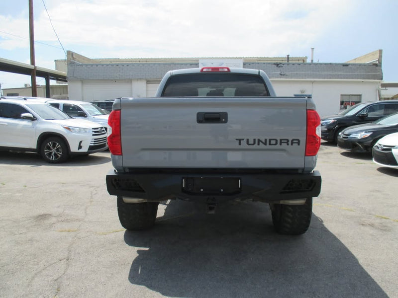 2018 Toyota Tundra CrewMax Limited 4x4 — photo 3
