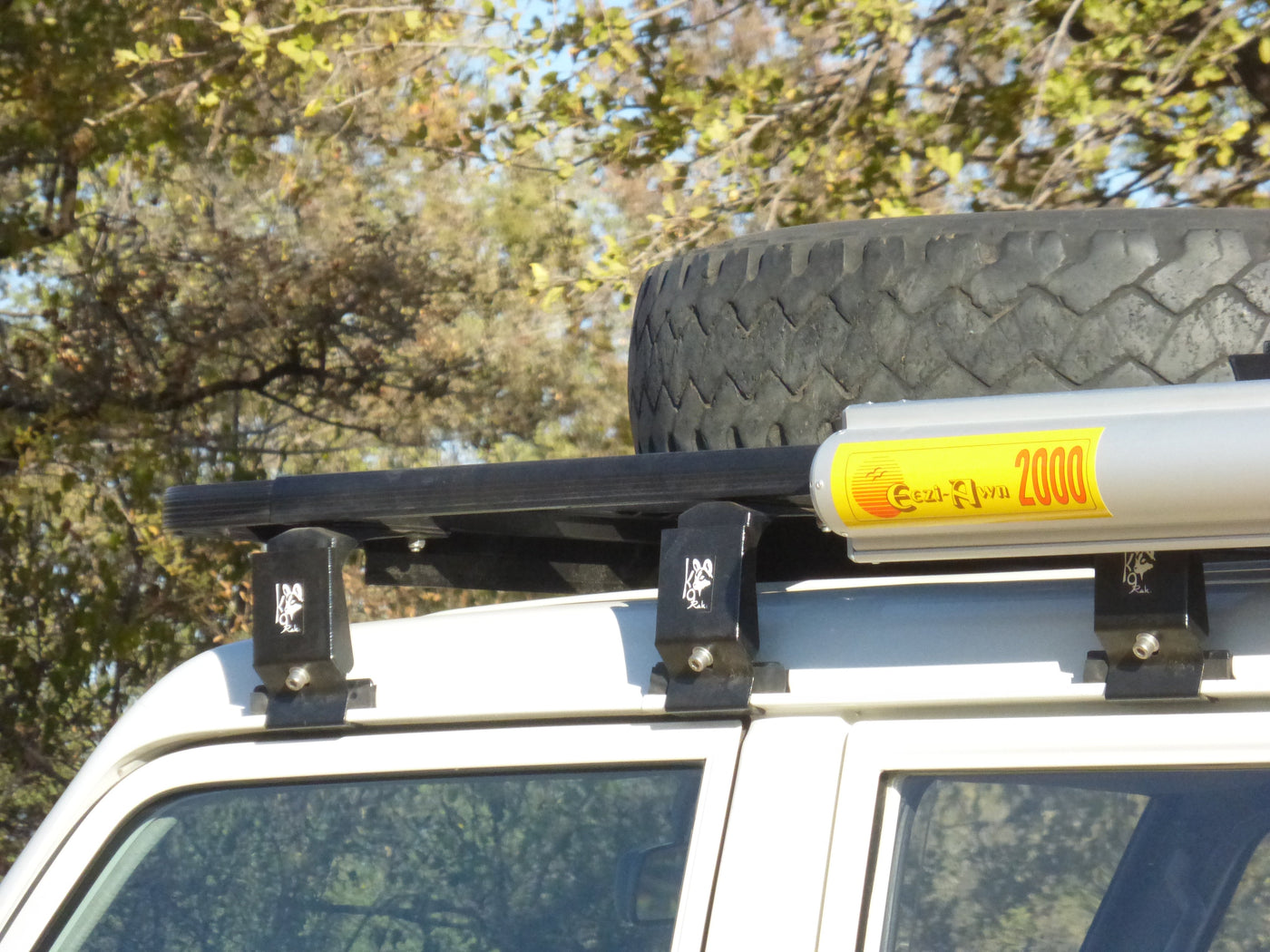 Toyota Land Cruiser 70 Series K9 Roof Rack Kit — photo 4
