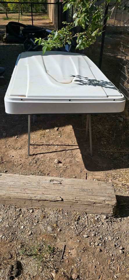 White "ikamper style" roof top tent in Peralta, NM (photo 3)