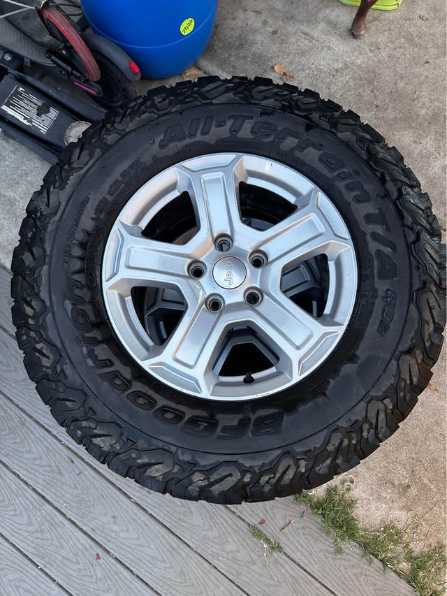 Jeep Wrangler 17 inch Wheels and BFGoodrich All-Terrain KO2 Tires — photo 2