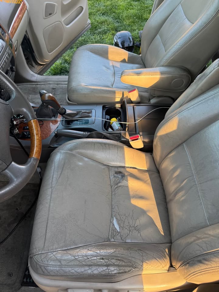 2004 Lexus GX · GX 470 Sport Utility 4D in Fresno, CA (photo 10) — photo 10
