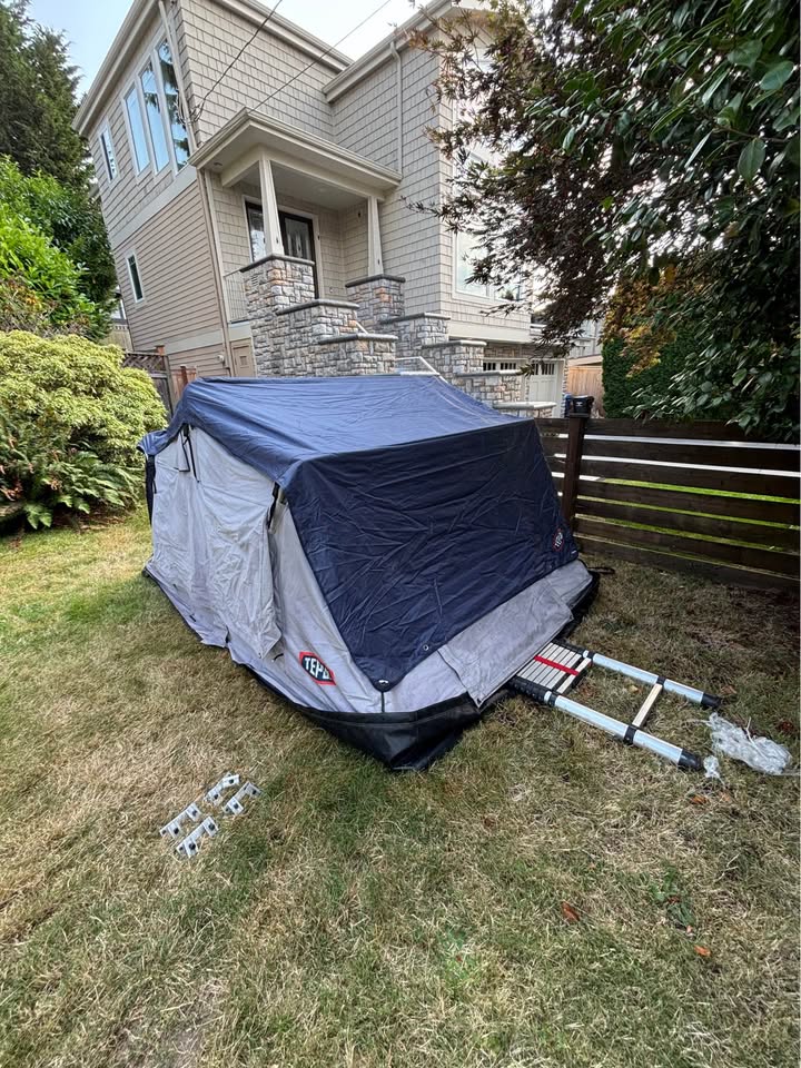 Tepui Rooftop Tent in Seattle, WA (photo 2) — photo 2