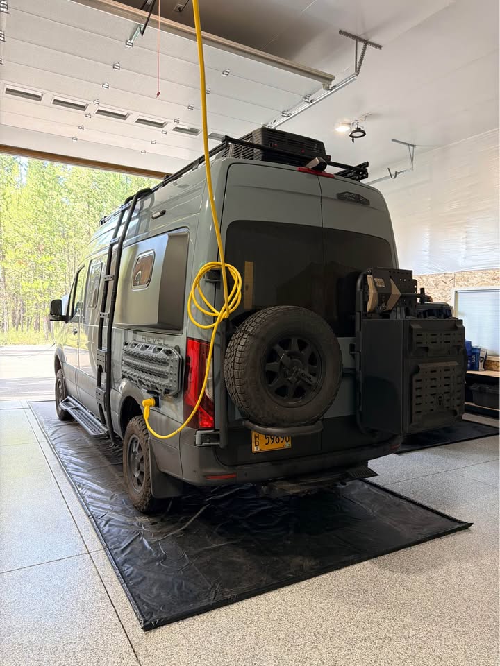 2024 Winnebago Revel 4x4 Sprinter in Portland, OR (photo 11) — photo 11