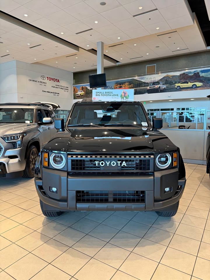 2027 Toyota Landcruiser · 1958 in Phoenix, AZ (photo 1)