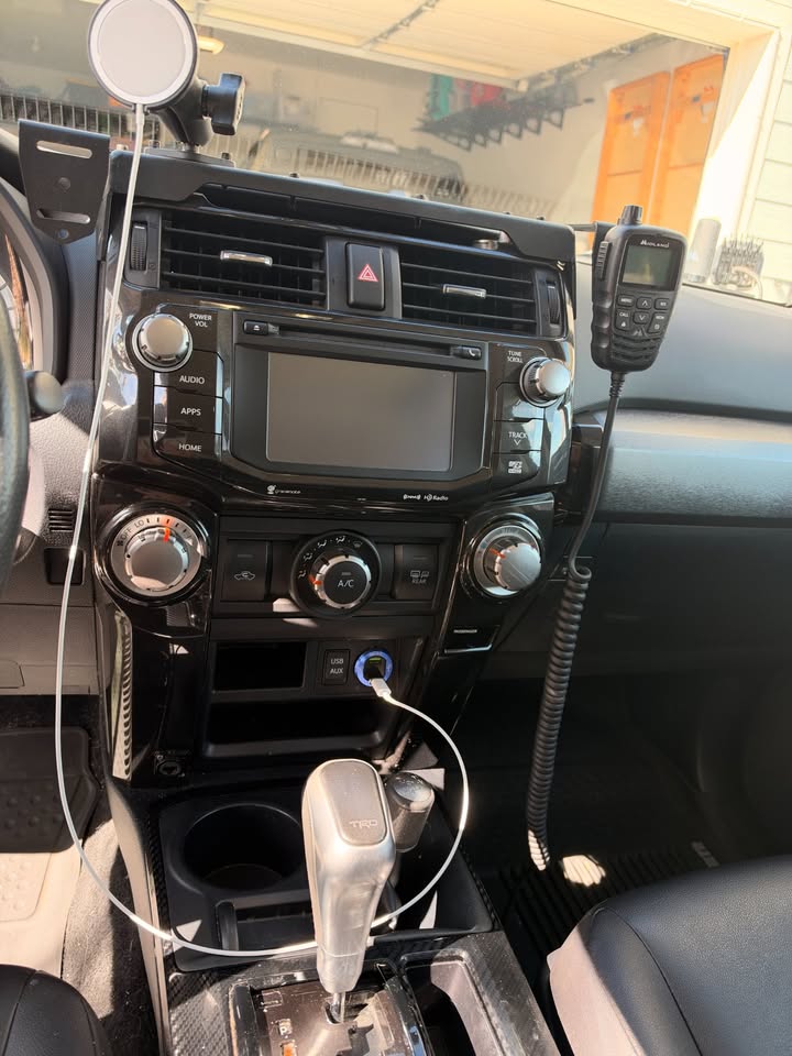 2018 Toyota 4Runner in Lone Tree, CO (photo 7) — photo 7