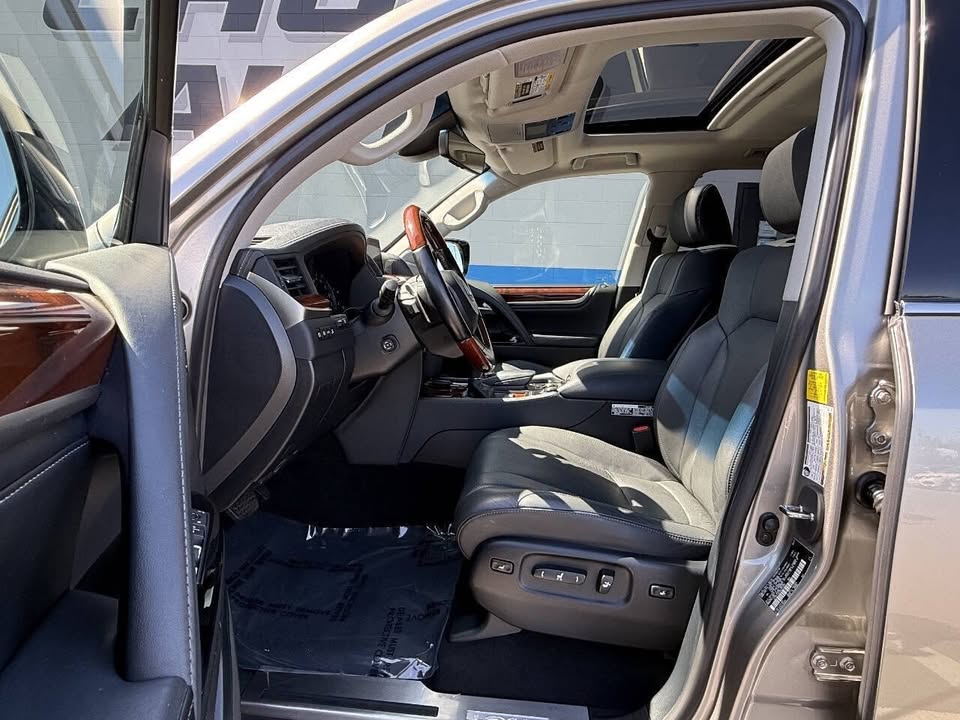 2021 Lexus LX 570 in Sacramento, CA (photo 7) — photo 7
