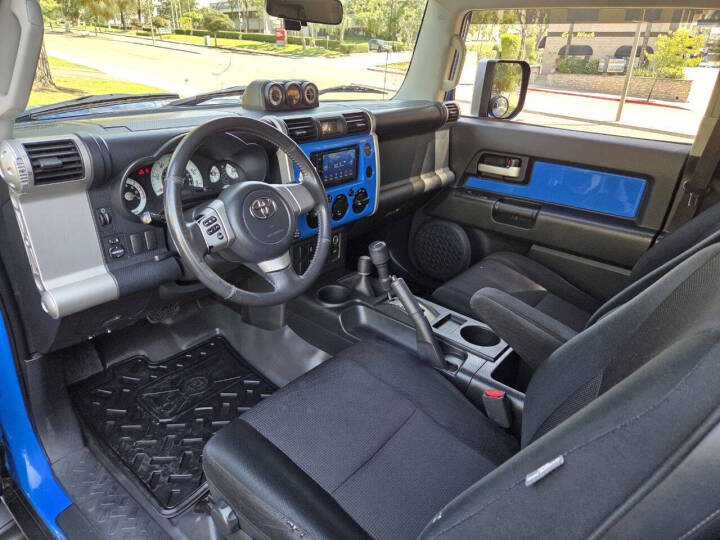 2007 Toyota fj cruiser 4x4 191k miles in Bullhead City, AZ (photo 7) — photo 7