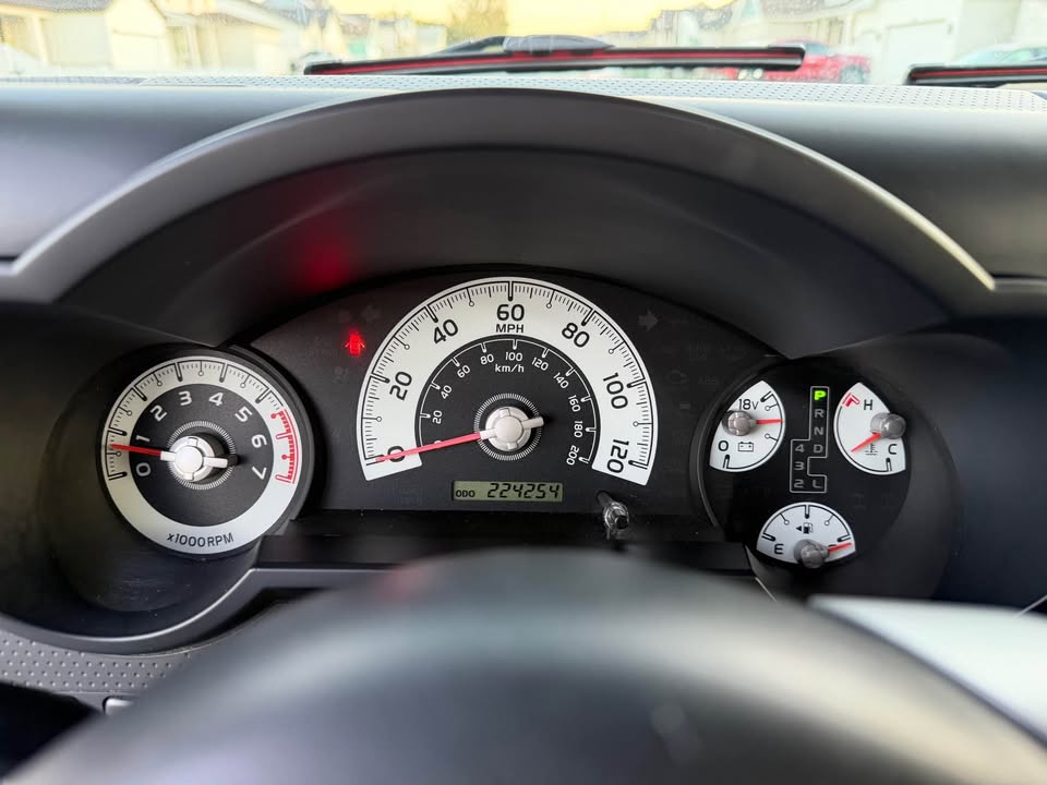 2007 Toyota FJ Cruiser · Sport Utility 2D in Magna, UT (photo 7) — photo 7