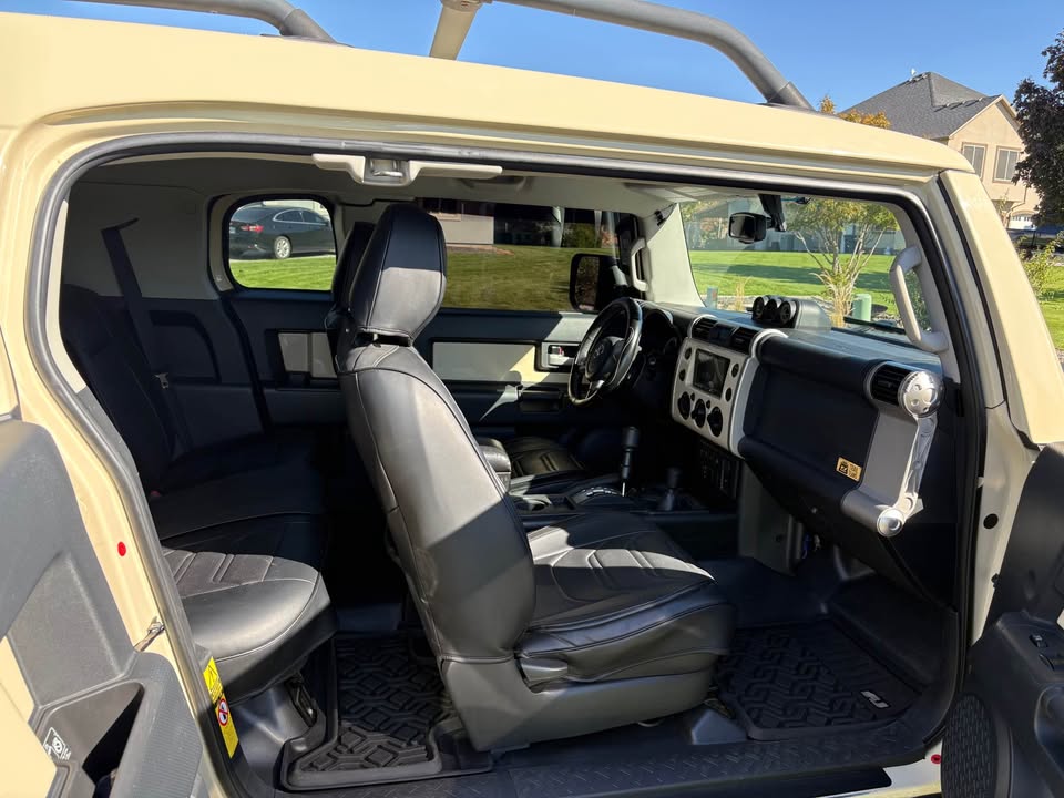 2010 Toyota FJ Cruiser · Trail Teams Edition in Pasco, WA (photo 7) — photo 7