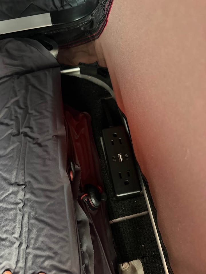 iKamper Skycamp 2.0 Rooftop Tent in San Diego, CA (photo 7) — photo 7