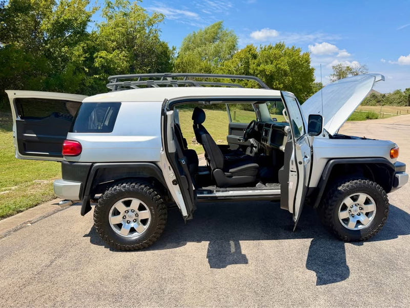 2007 Toyota FJ Cruiser · Sport Utility 2D in Leander, TX (photo 7) — photo 7