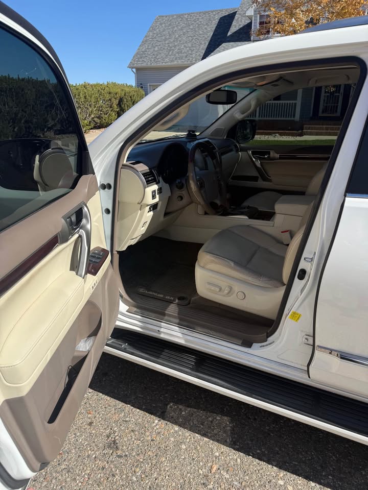 2015 Lexus gx460 in Berthoud, CO (photo 7) — photo 7