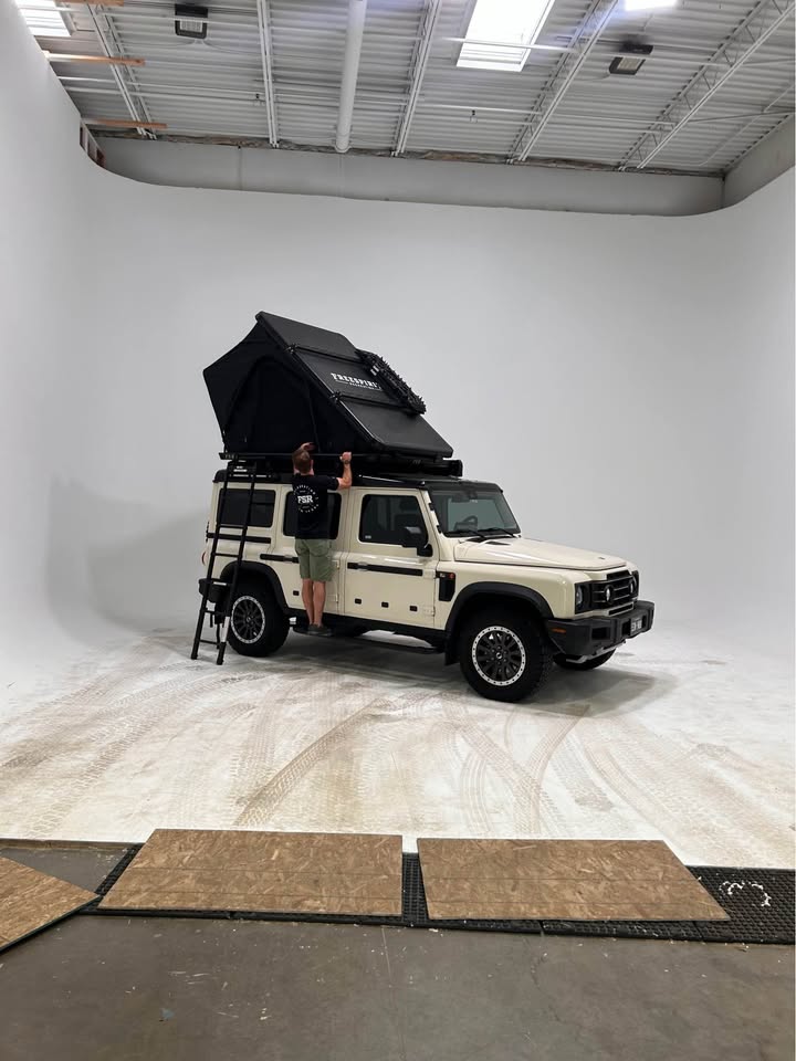Free Spirit Recreation Aspen V2 XL - Roof Top Tent + accessories in Denver, CO (photo 7) — photo 7