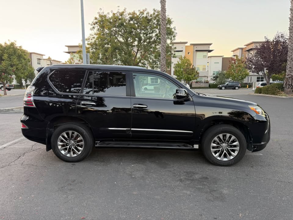 2014 Lexus GX · GX 460 Luxury Sport Utility 4D in Fremont, CA (photo 7) — photo 7