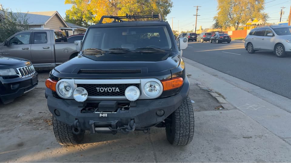 2010 Toyota FJ Cruiser · Sport Utility 2D in Lakewood, CO (photo 7) — photo 7